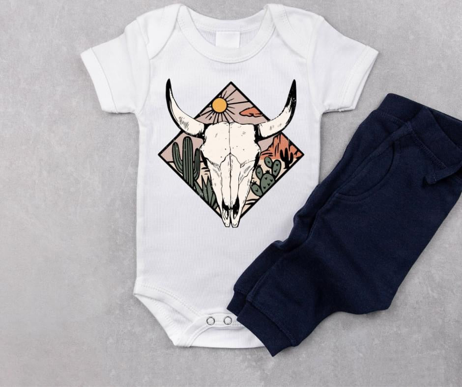 Cow skull tee